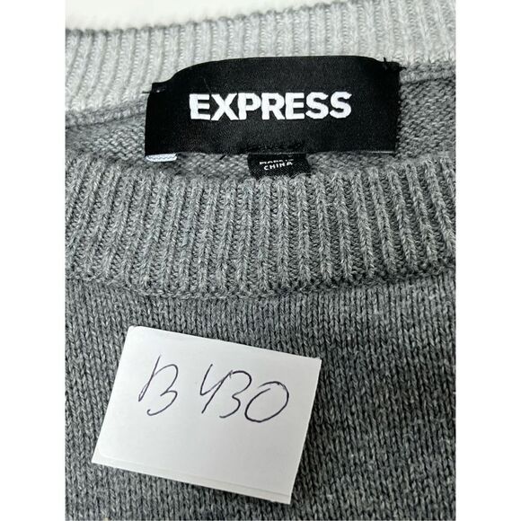 Express Gray Cotton Crewneck Sweater Long Sleeve Stripes Sleeve Size XL - Picture 5 of 5